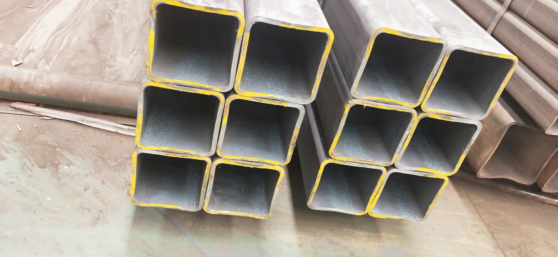 20#無(wú)縫方矩管